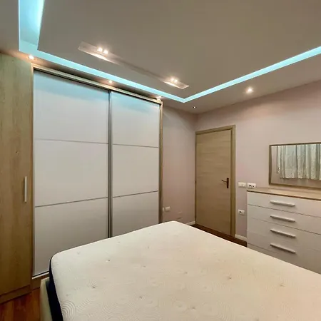 E's Apartment *